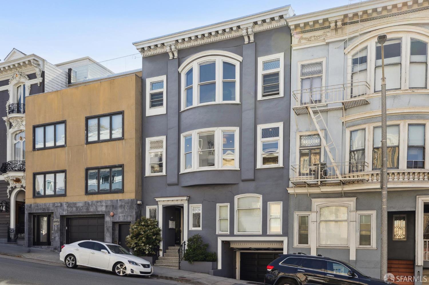 2427 Franklin Street
