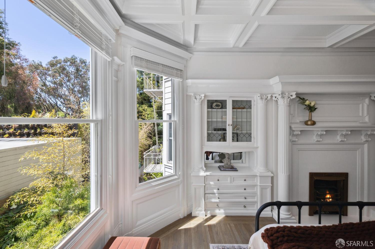 2427 Franklin Street