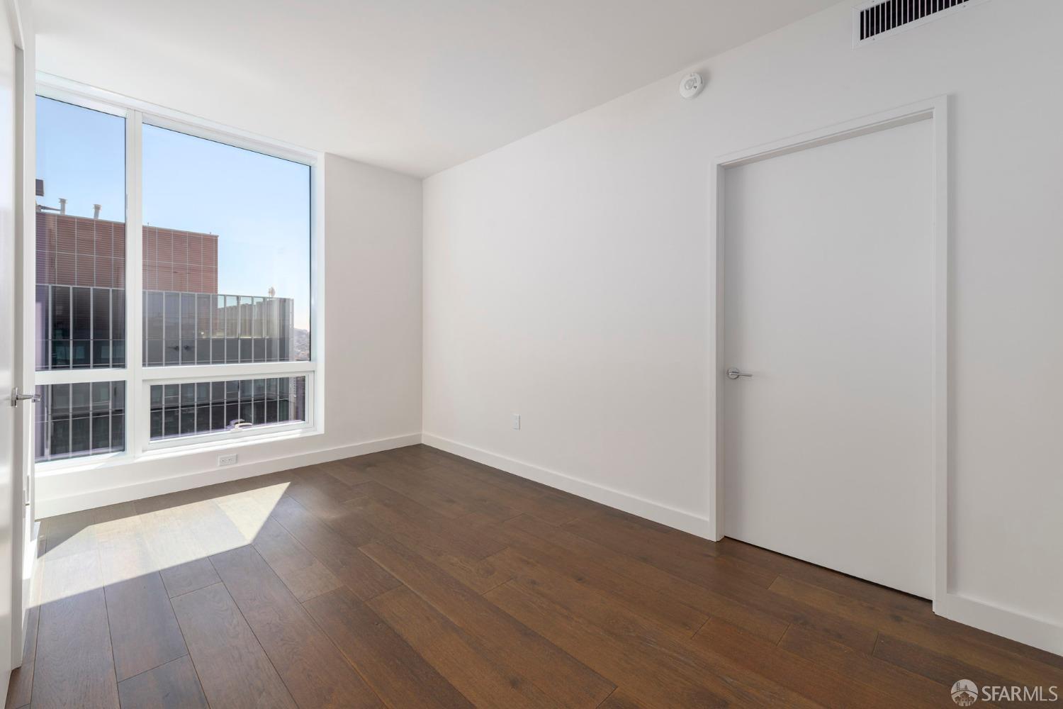 488 Folsom Street # 4305