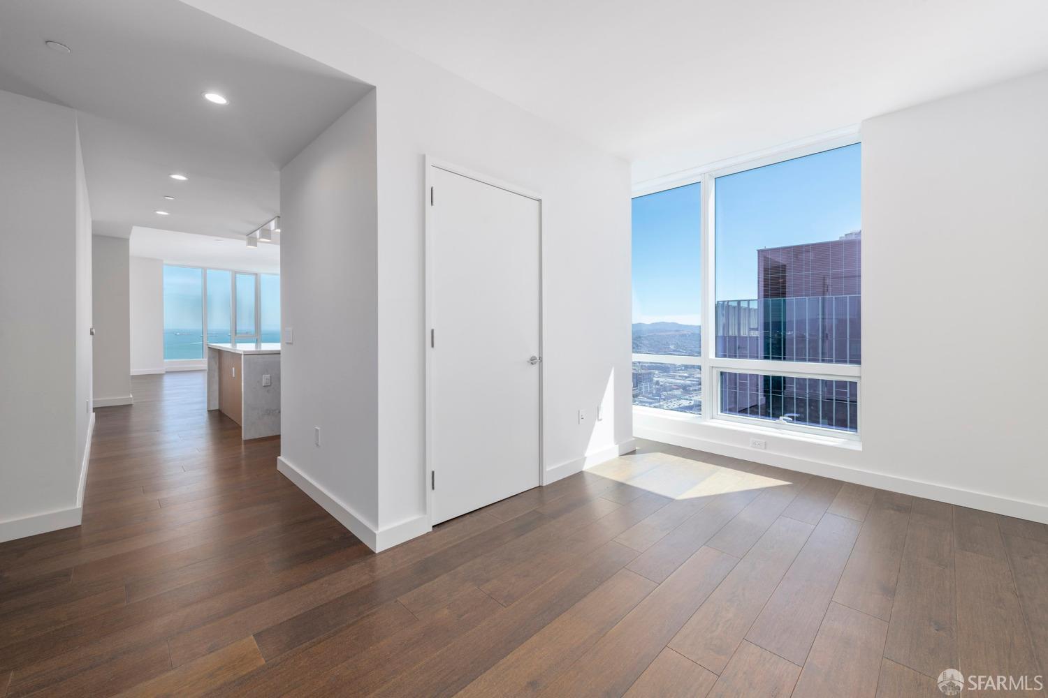488 Folsom Street # 4305
