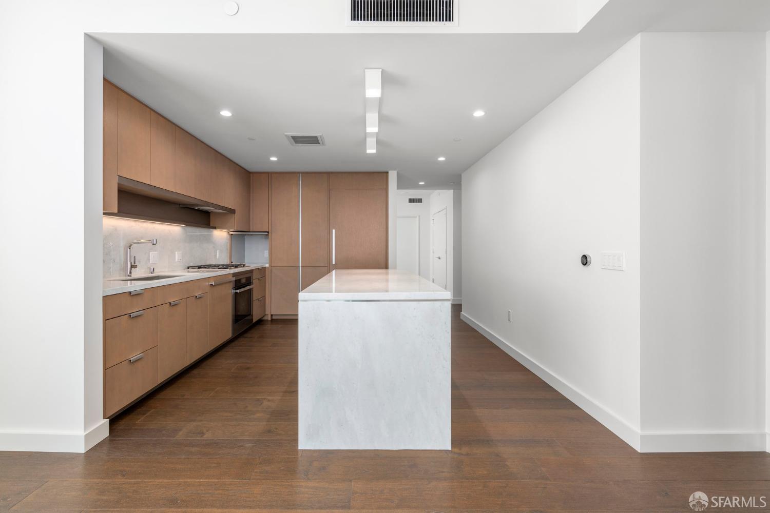 488 Folsom Street # 4305