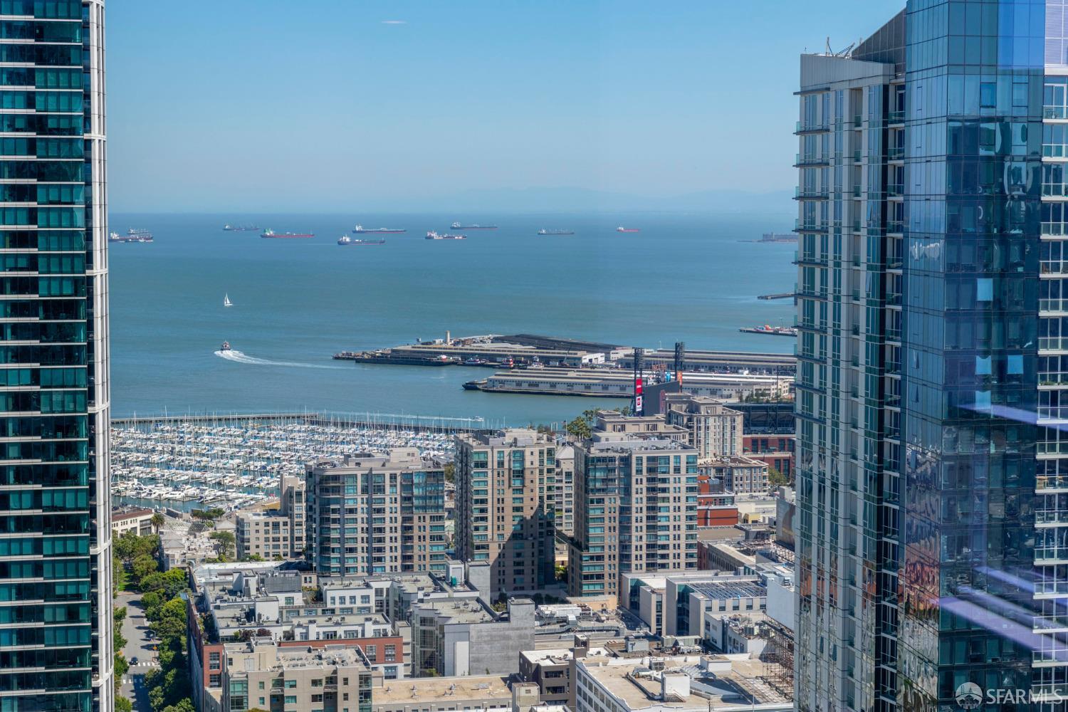 488 Folsom Street # 4305