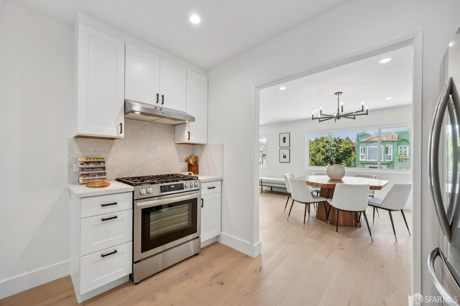 248 Niagara Avenue