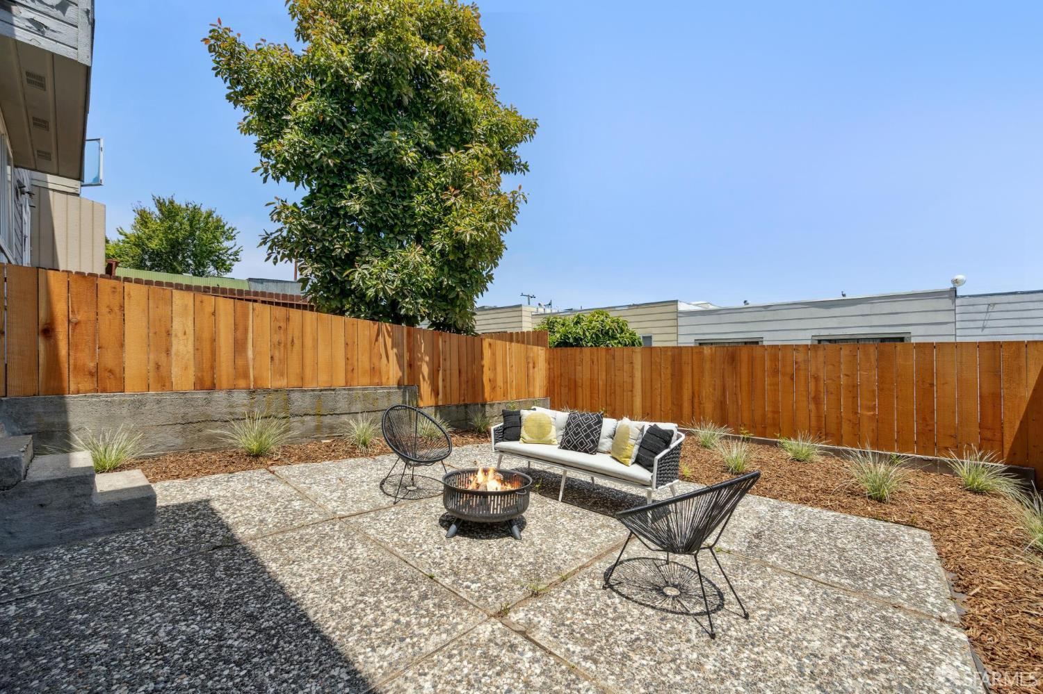 248 Niagara Avenue