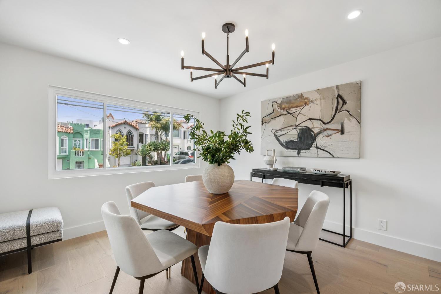 248 Niagara Avenue