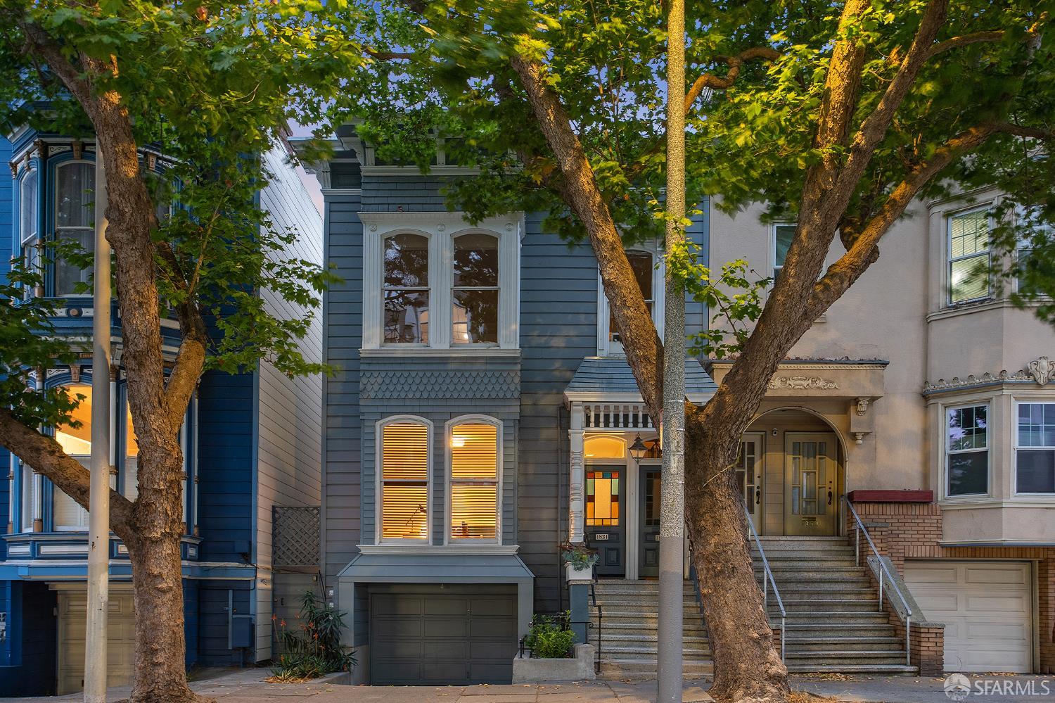 1831 Steiner Street