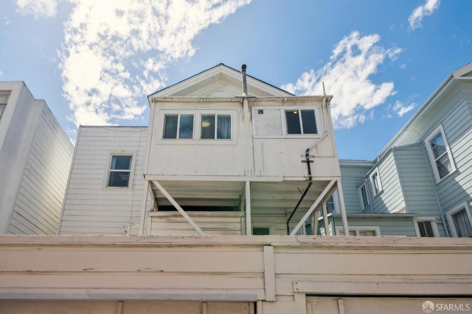 275-279 San Jose Avenue