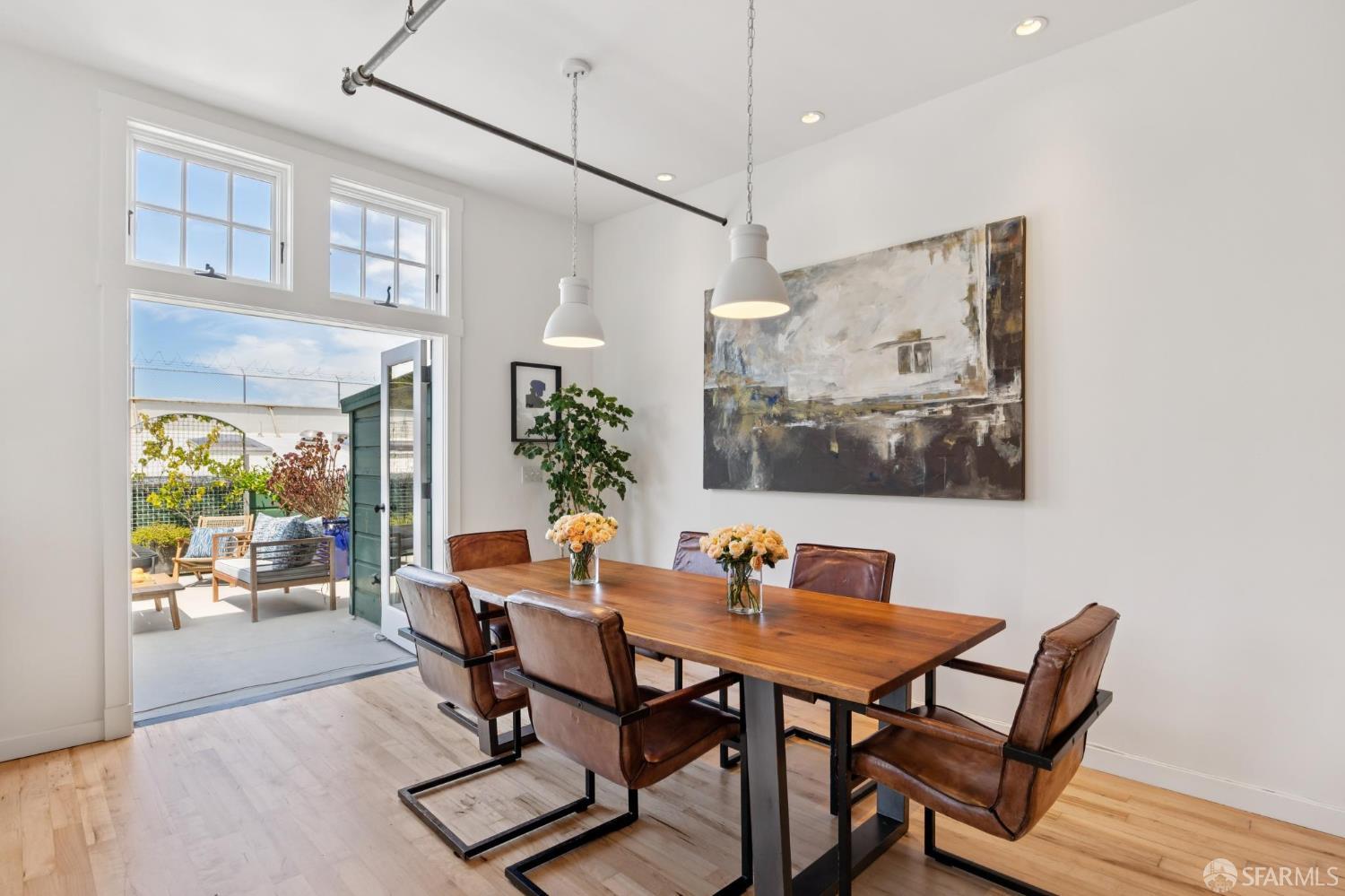 2169 Folsom Street # M201