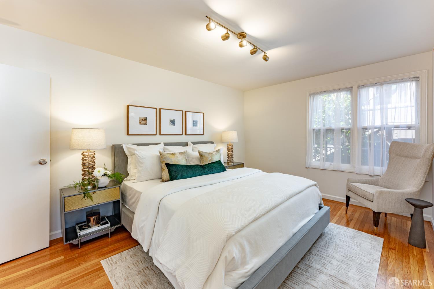 48 Terra Vista Avenue # B