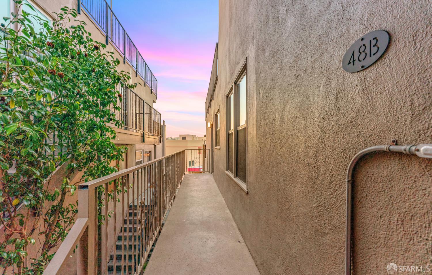 48 Terra Vista Avenue # B