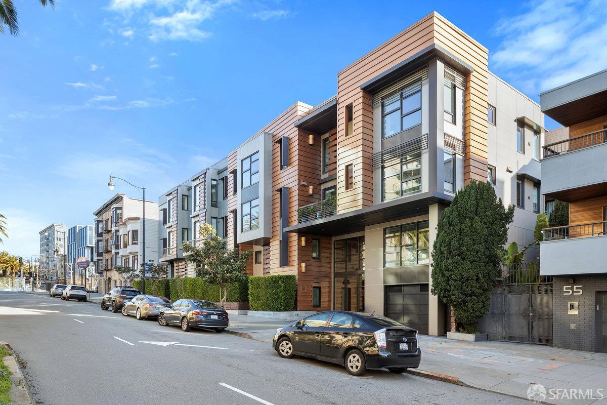 35 Dolores Street # 201