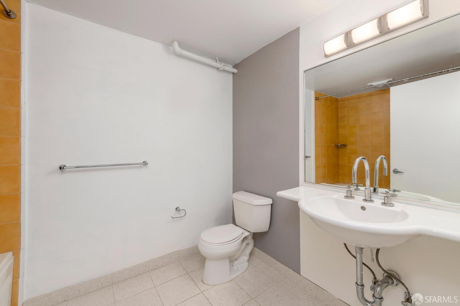 1221 Harrison Street # 6