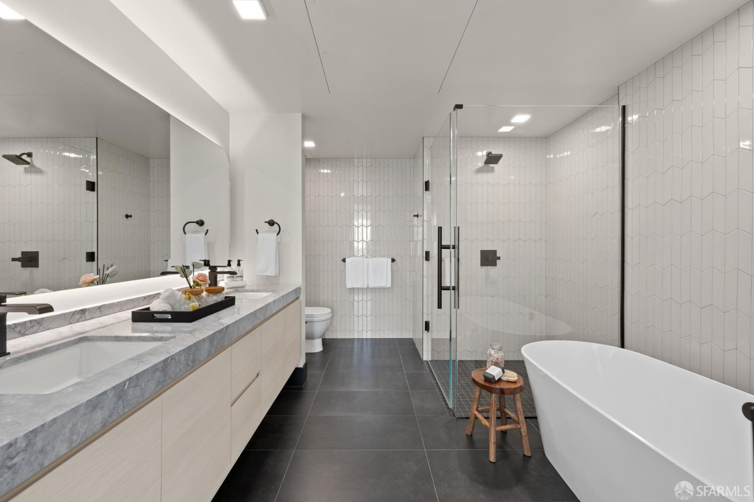 950 Tennessee Street # 410