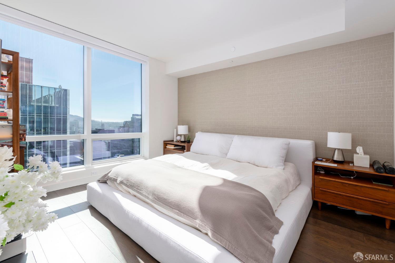 488 Folsom Street # 4205