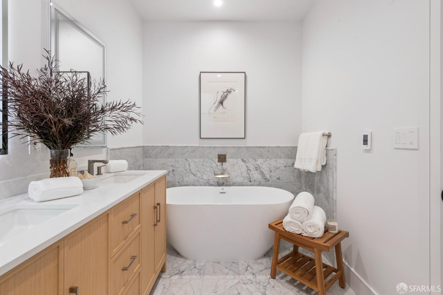 2534 Chestnut Street