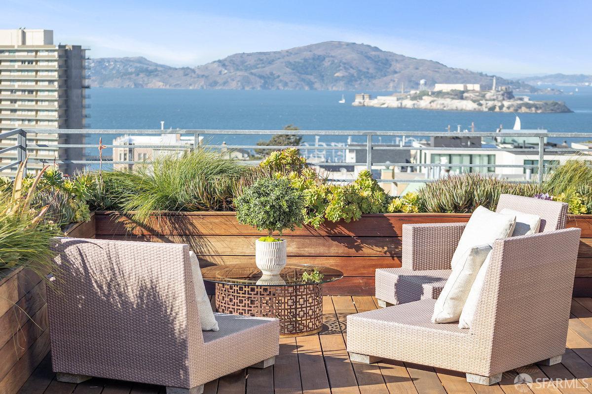 1268 Lombard Street # 1