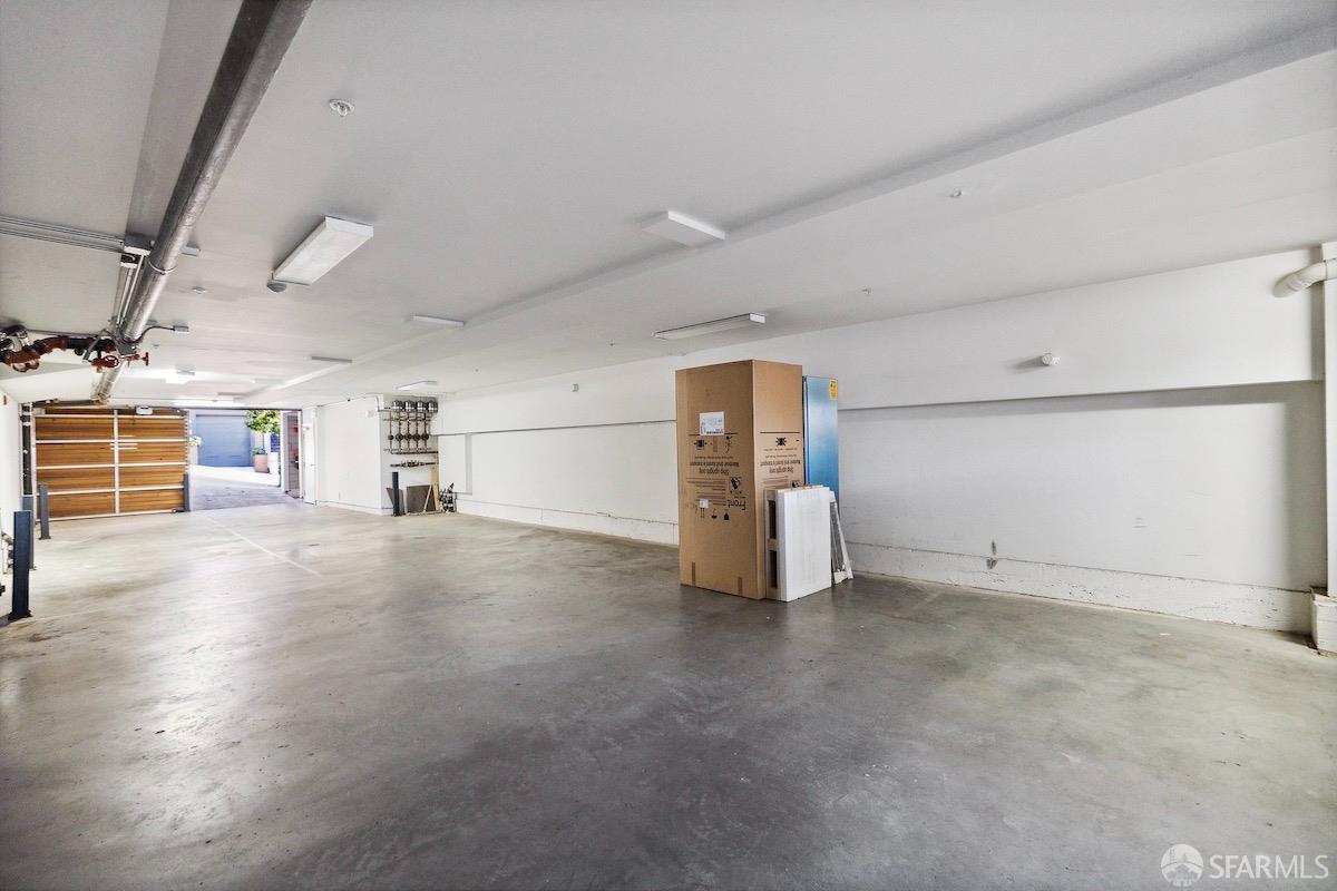 1268 Lombard Street # 1