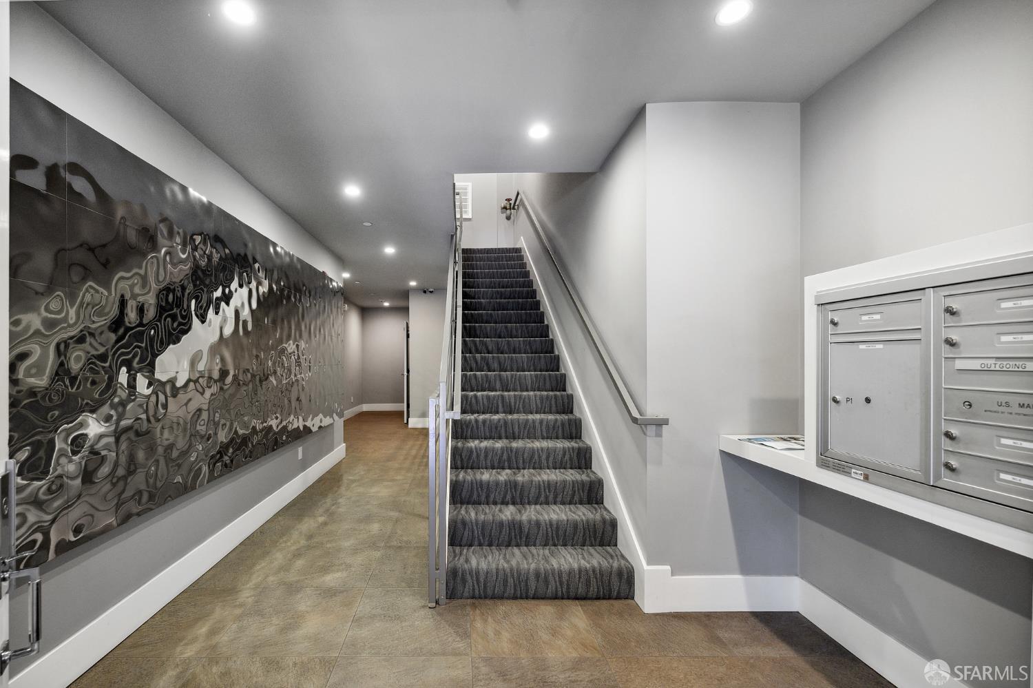 1268 Lombard Street # 1