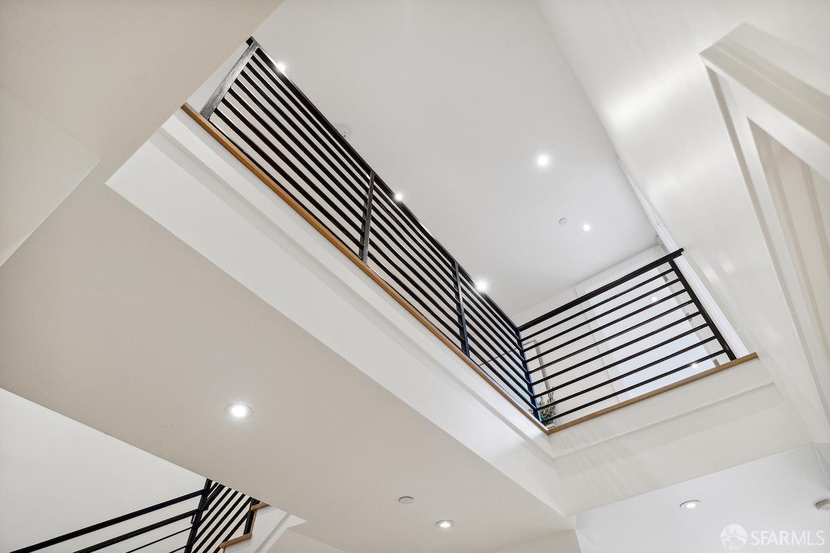 1268 Lombard Street # 1