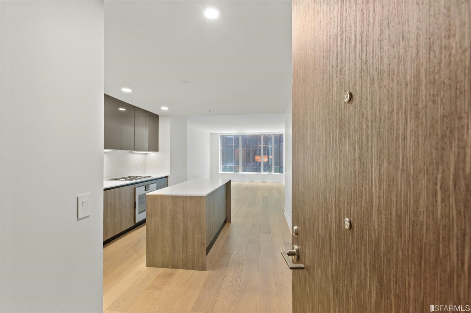 201 Folsom Street # 5F
