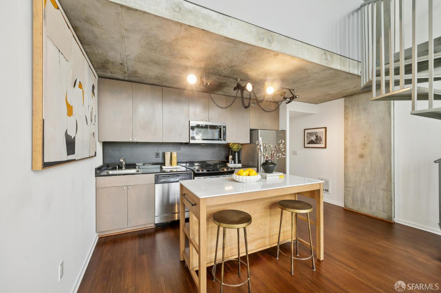 855 Folsom Street # 305