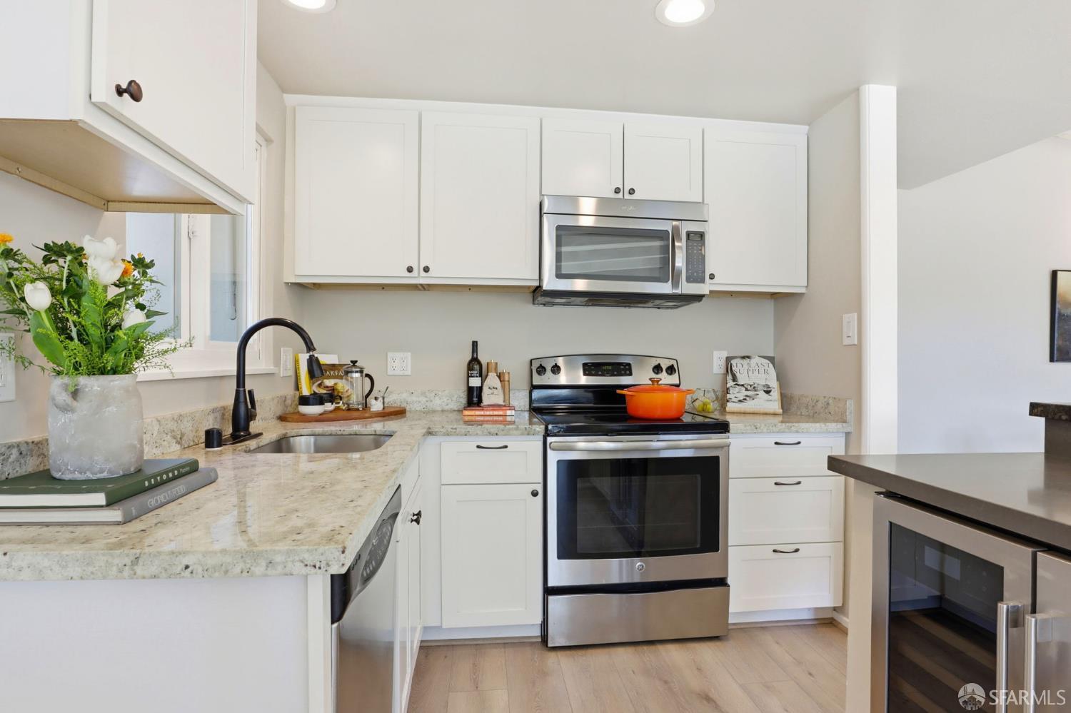 656 Pebble Drive, El Sobrante