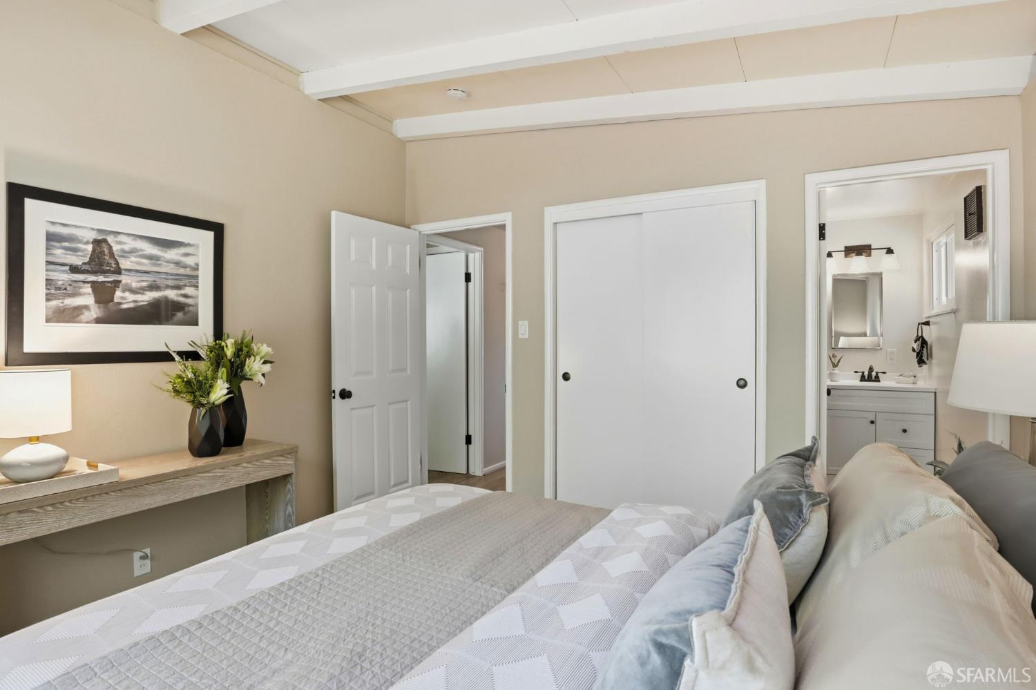 656 Pebble Drive, El Sobrante