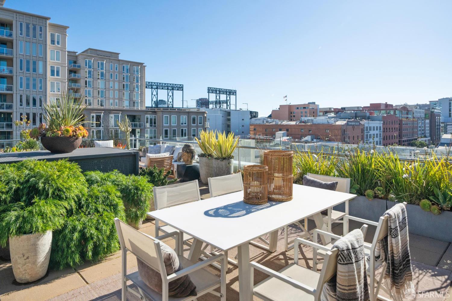 72 S Townsend Street # 806, San Francisco Unit: 806