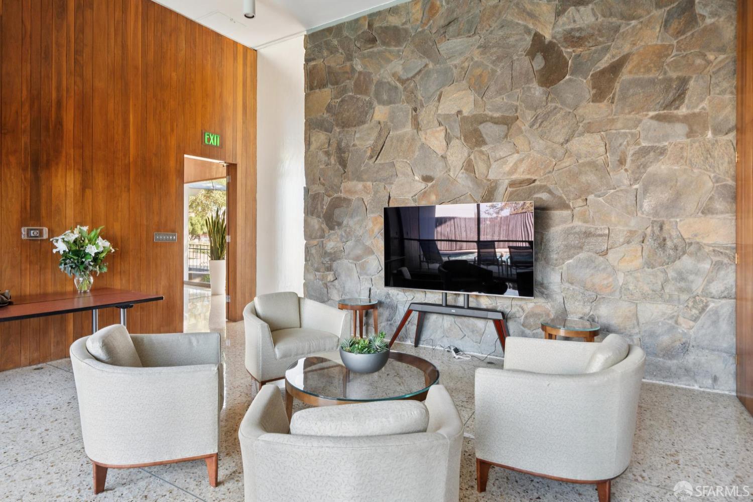 1050 North Point Street # 1002