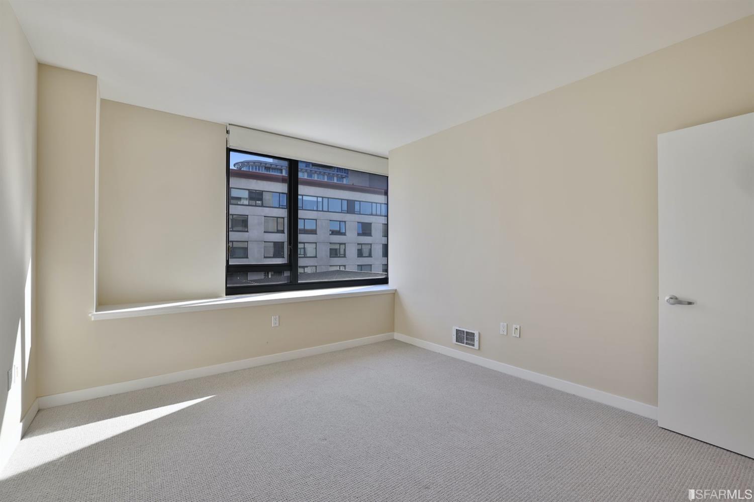 260 King Street # 611