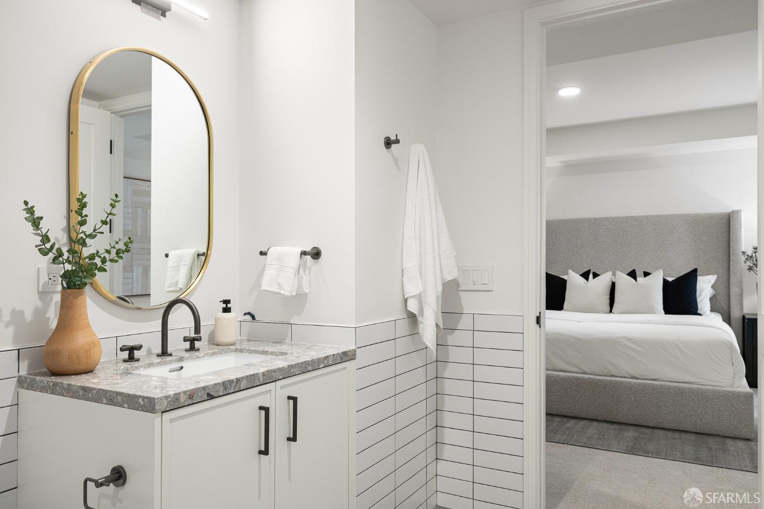 1776 Green Street # 201