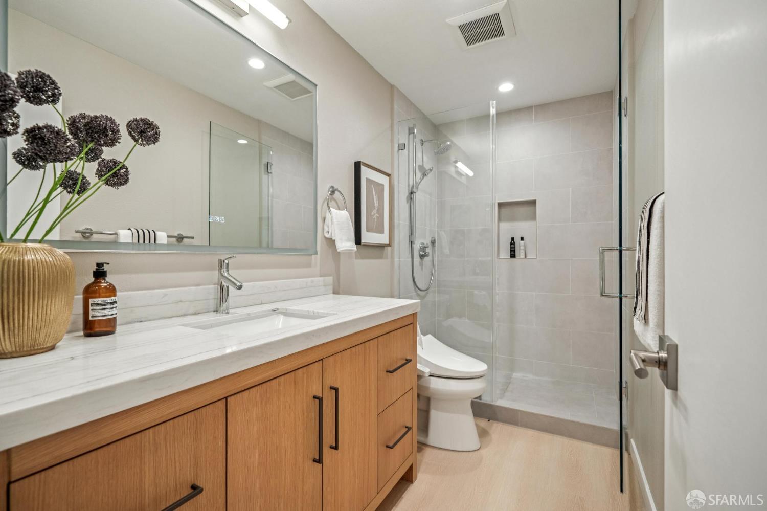 235 N Lake Merced Hills
