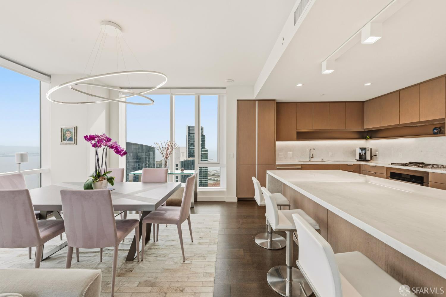 488 Folsom Street # 4701