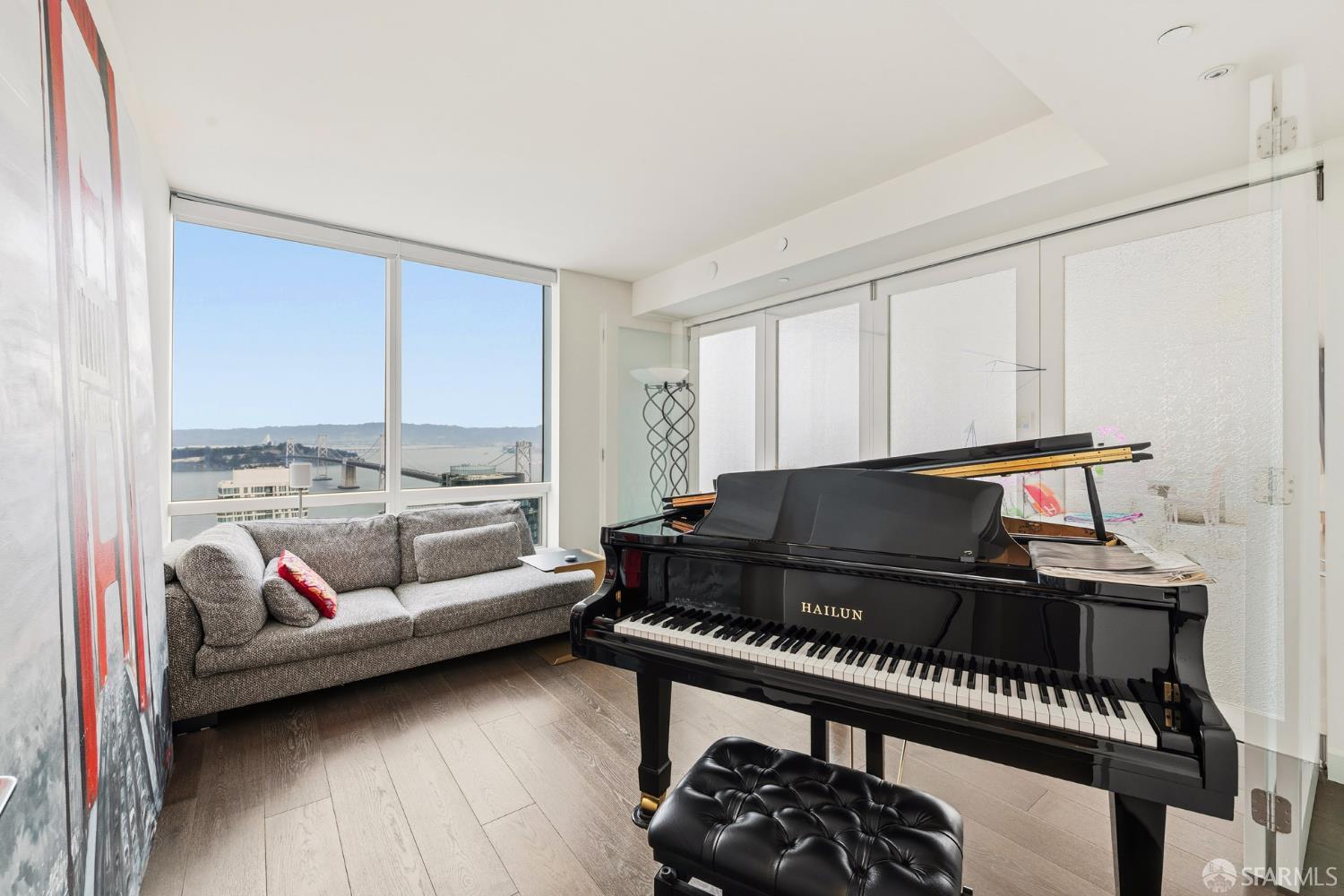 488 Folsom Street # 4701