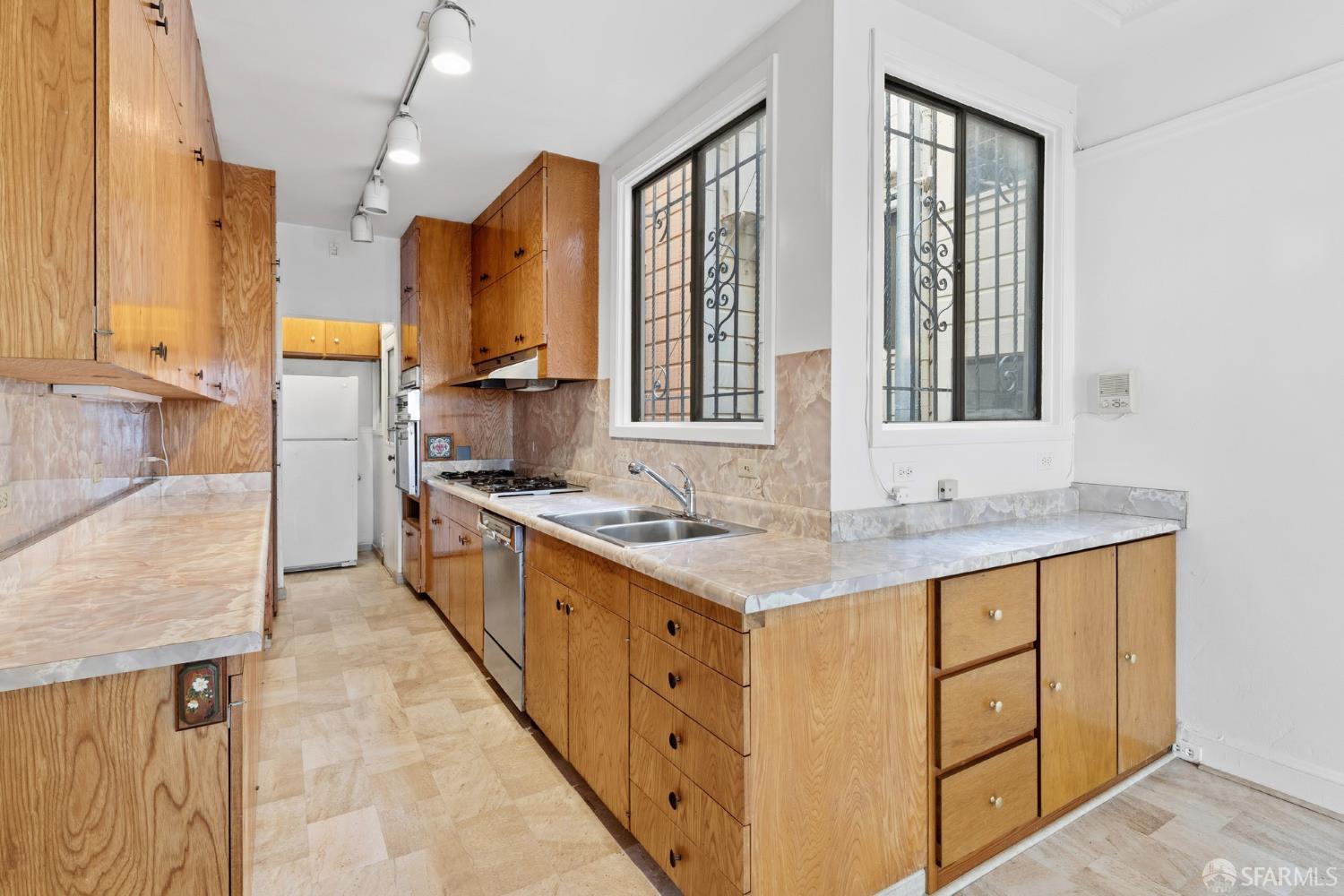 1312-1314 Powell Street