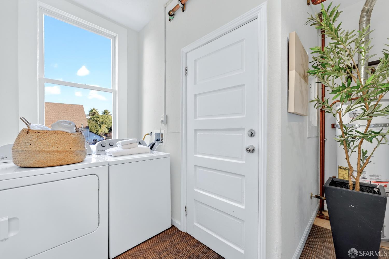 3129 Folsom Street # 3135