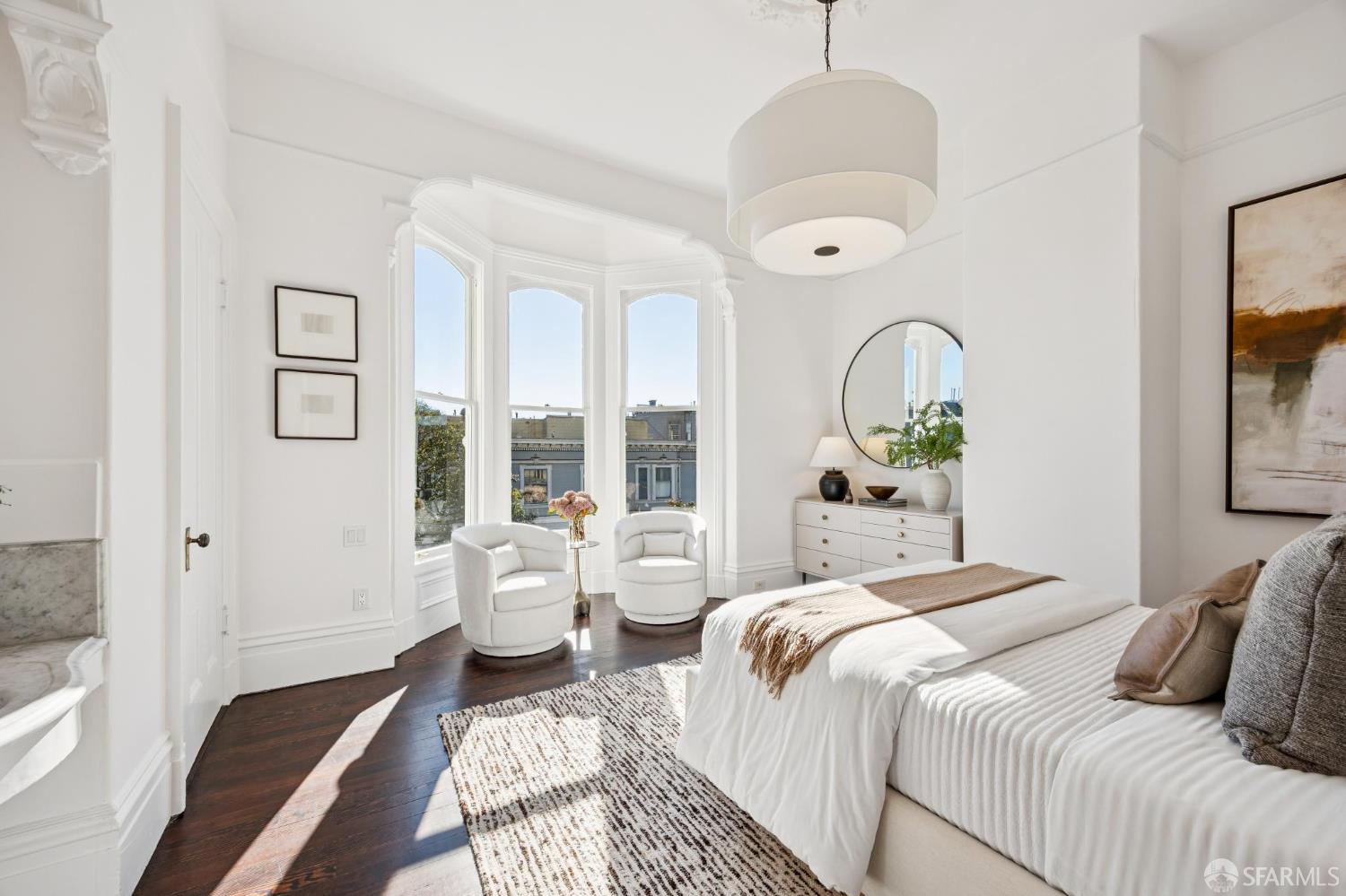 2101 Divisadero Street