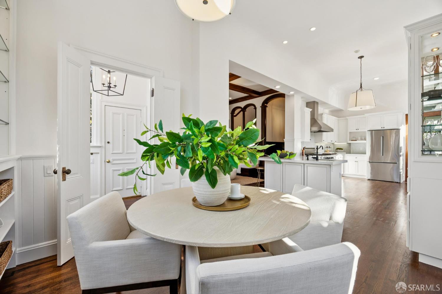 2101 Divisadero Street