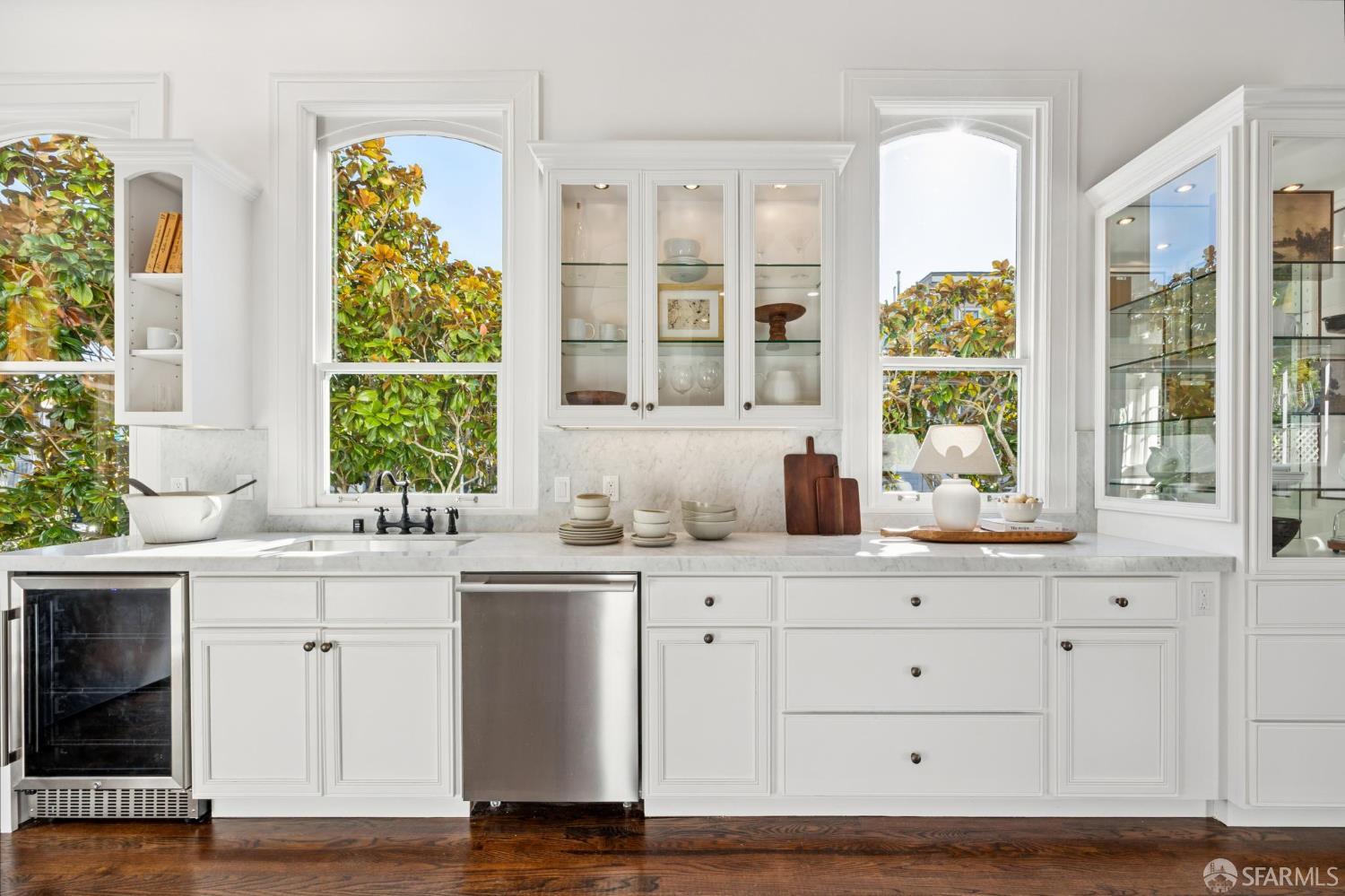 2101 Divisadero Street