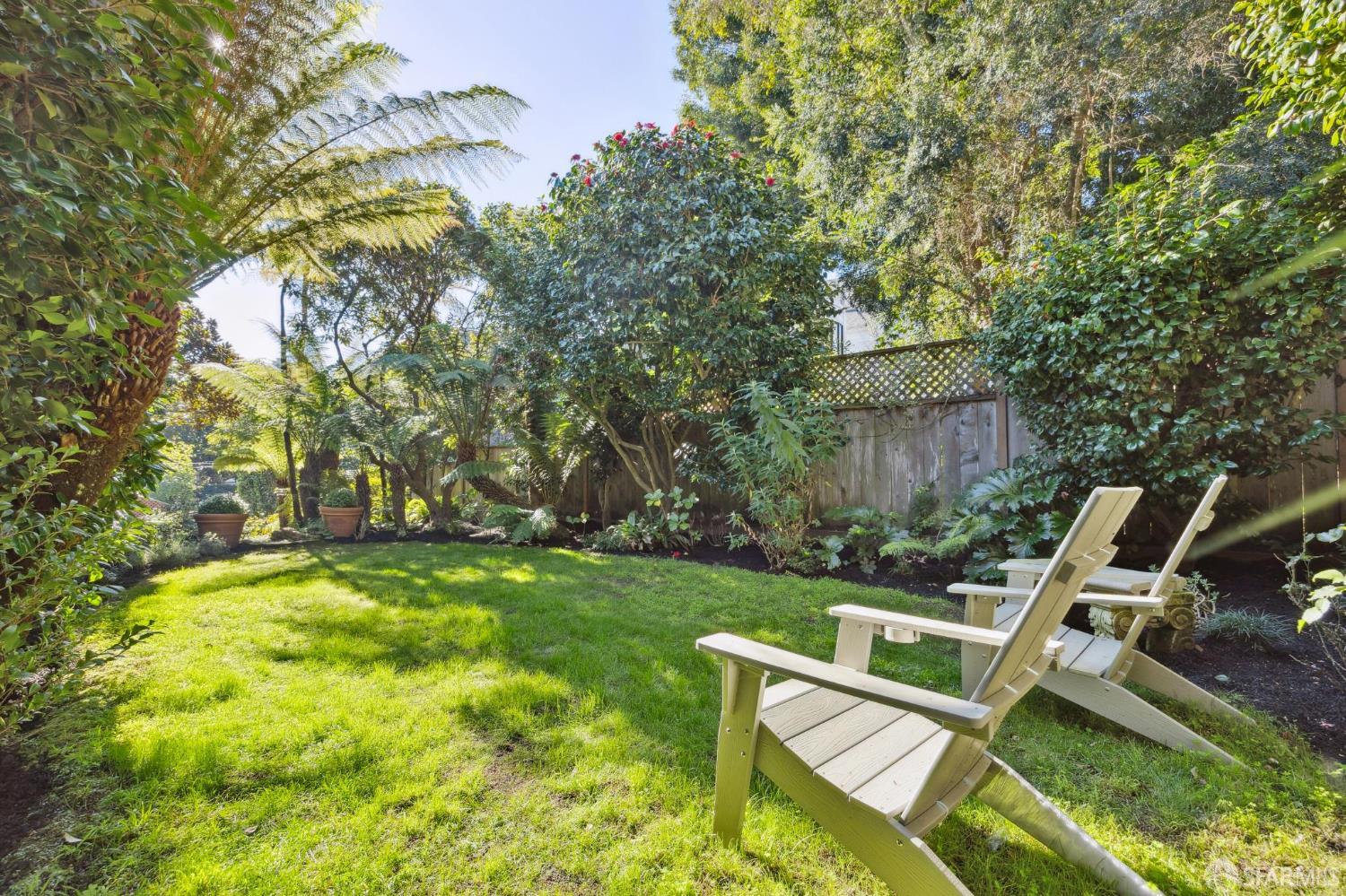 2101 Divisadero Street