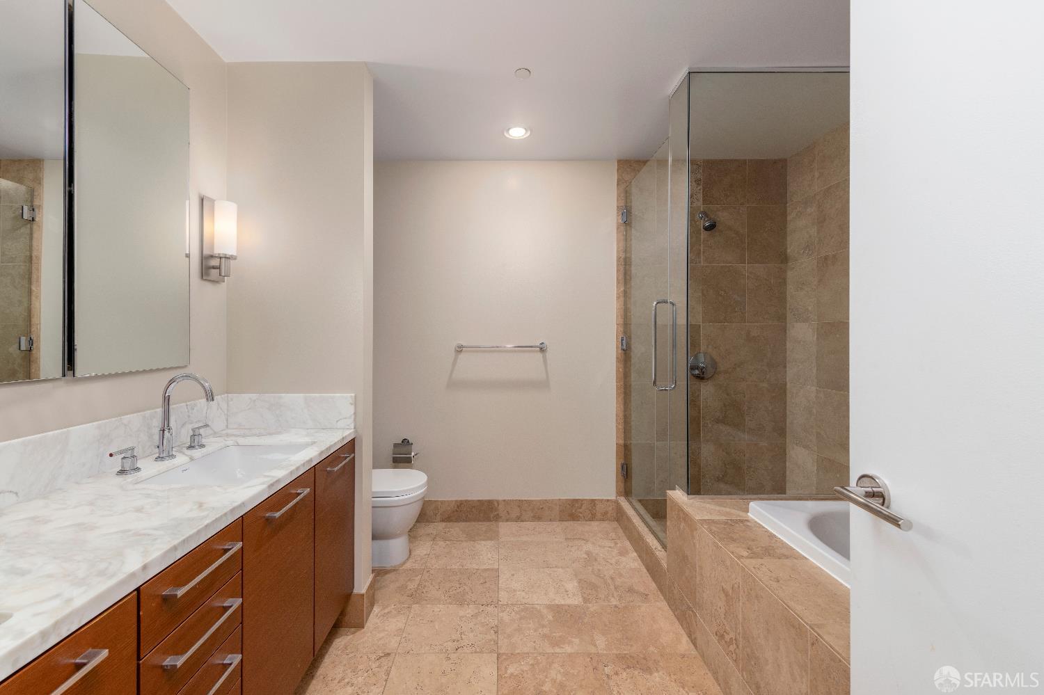 301 Mission Street # 35E