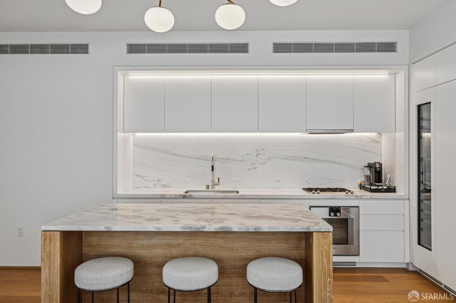 1 Steuart Lane # 201