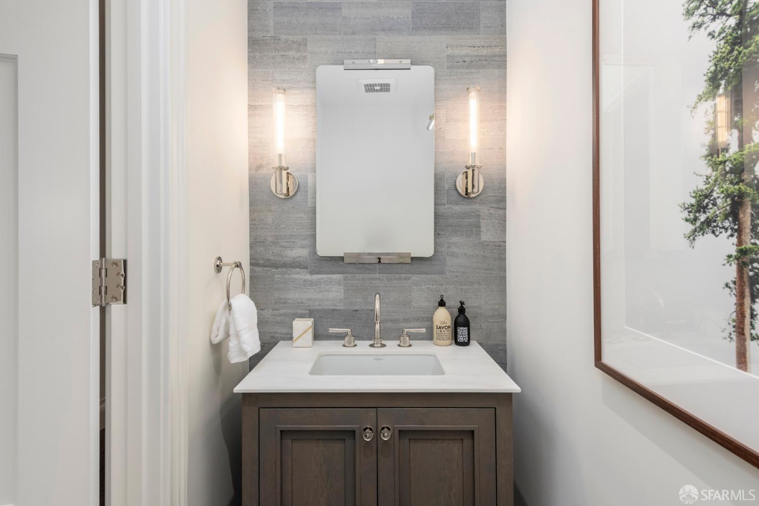 706 Mission Street # 8A