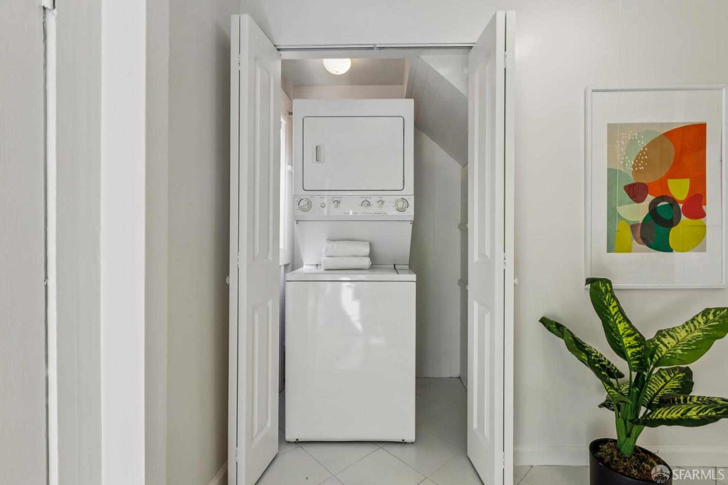 232-234 Diamond Street