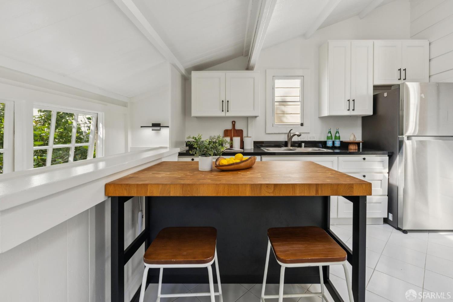 232-234 Diamond Street