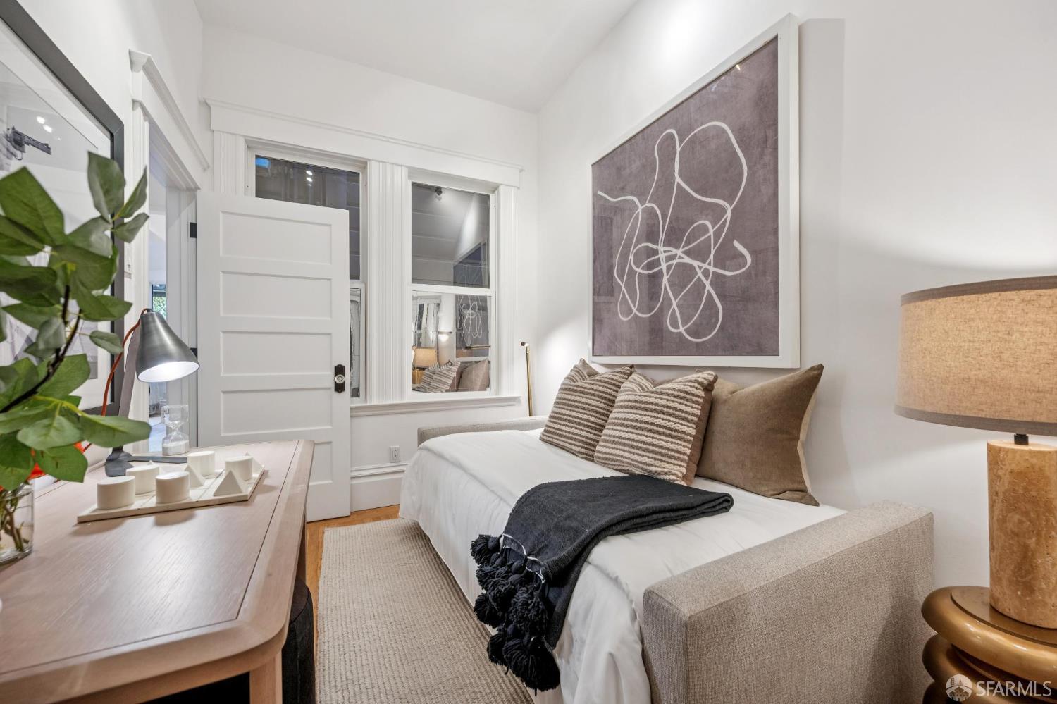 3920 Sacramento Street