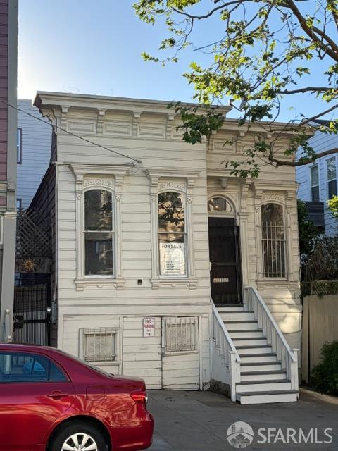 535 Buchanan Street