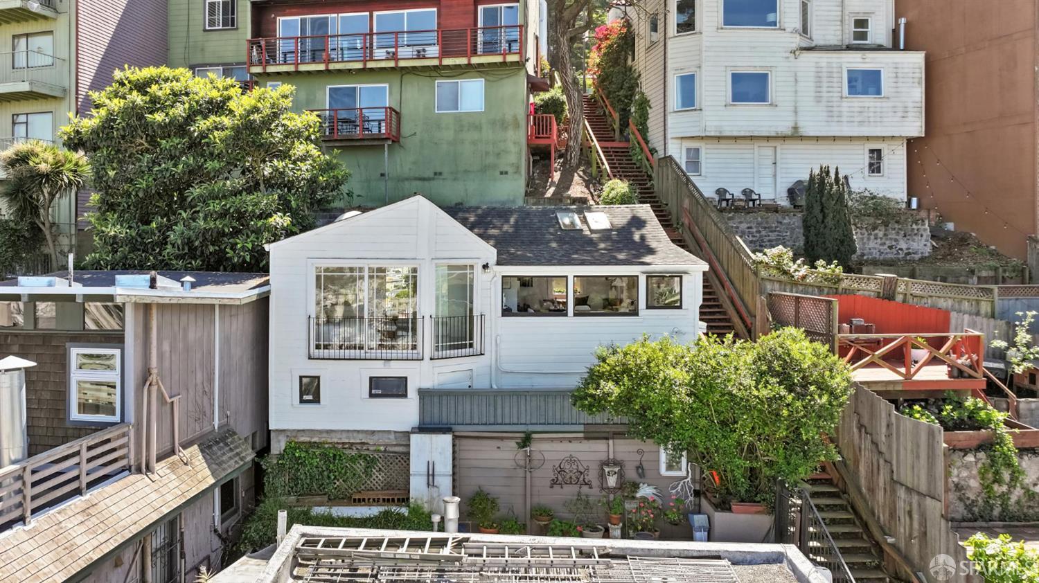 501 Corbett Avenue
