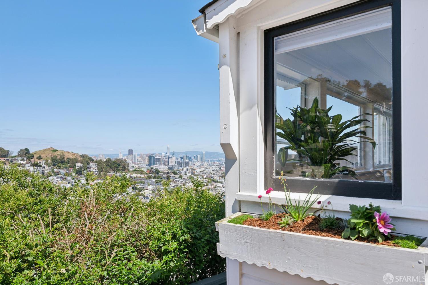 501 Corbett Avenue