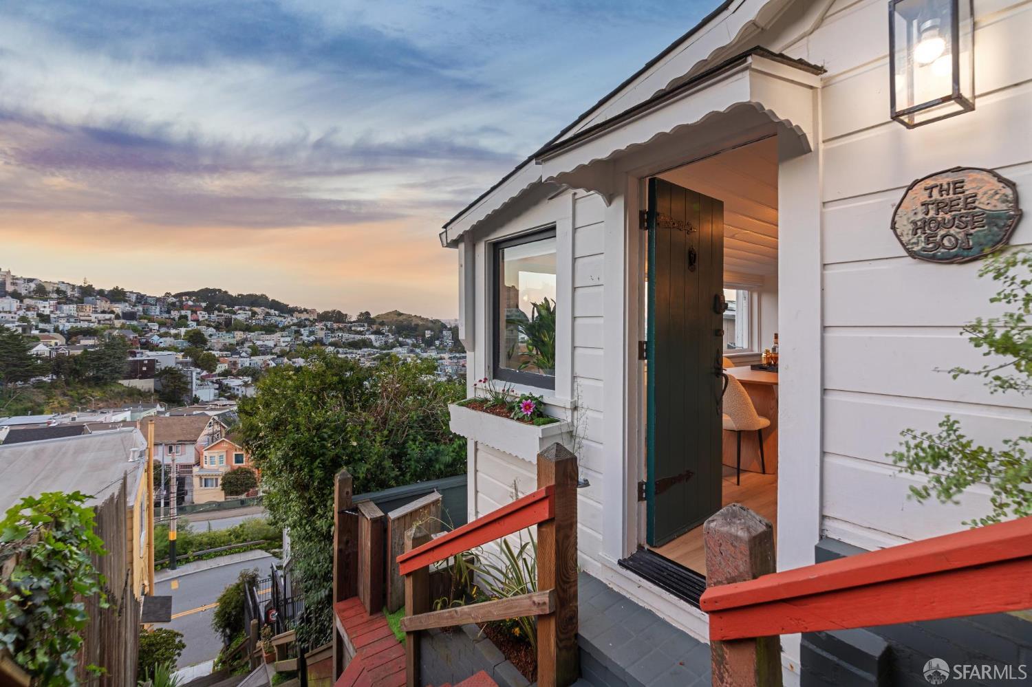 501 Corbett Avenue